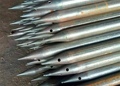 新邱隧道钢花管现货